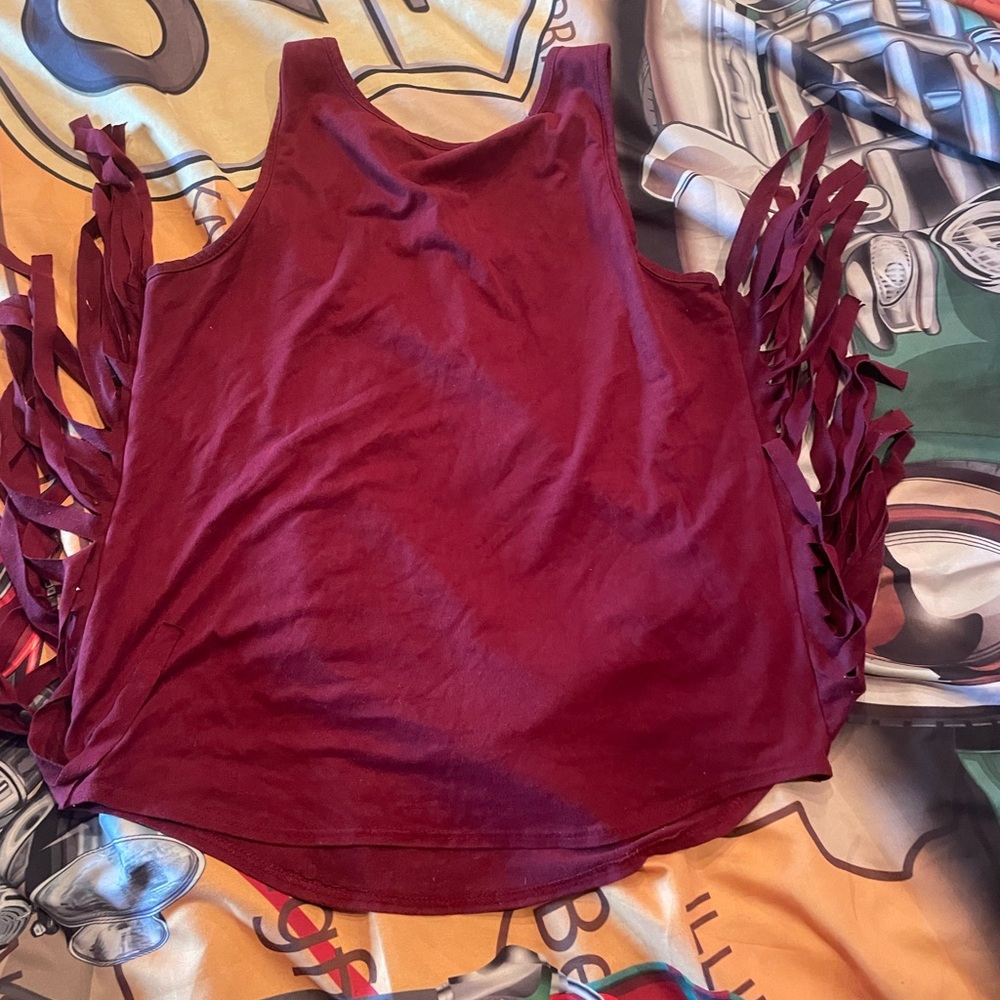 Size M fringe top